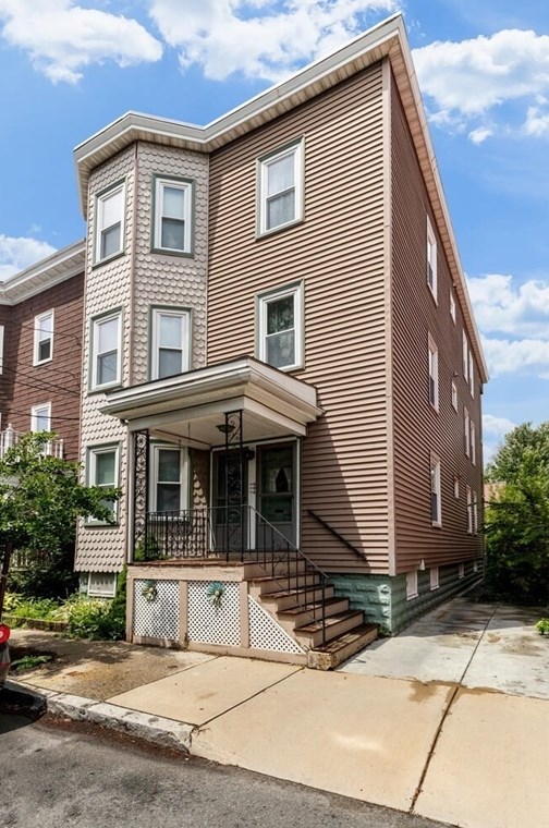 45 Calvin St, Somerville, MA 02143-4314