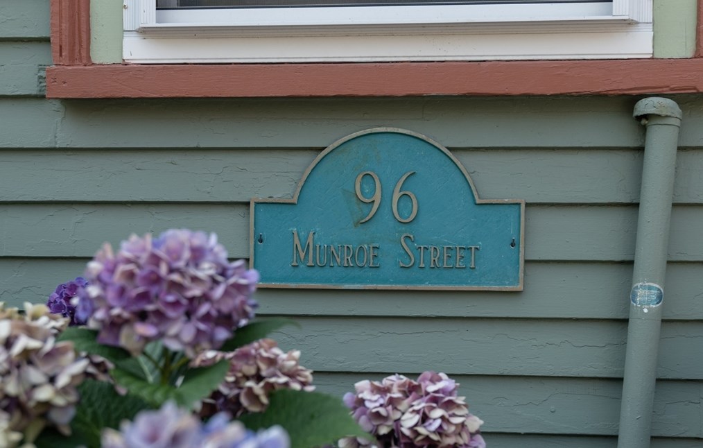 96 Munroe St, Somerville, MA 02143-2024