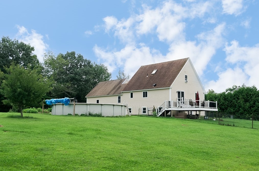 47 Glenwood Rd, Rutland, MA 01543-1615