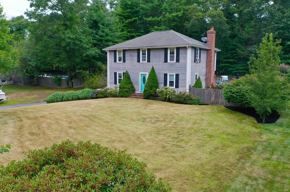 65 Peter Rd, Plymouth, MA 02360