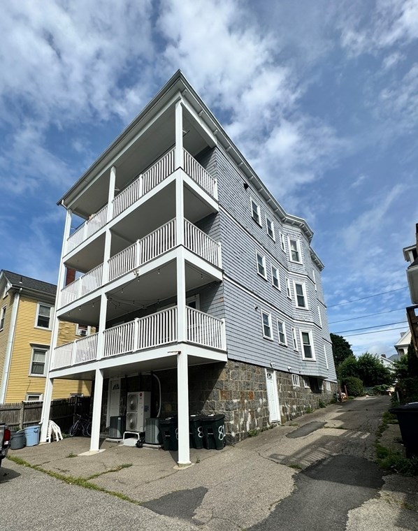 81 Billings St, Quincy, MA 02171 exterior