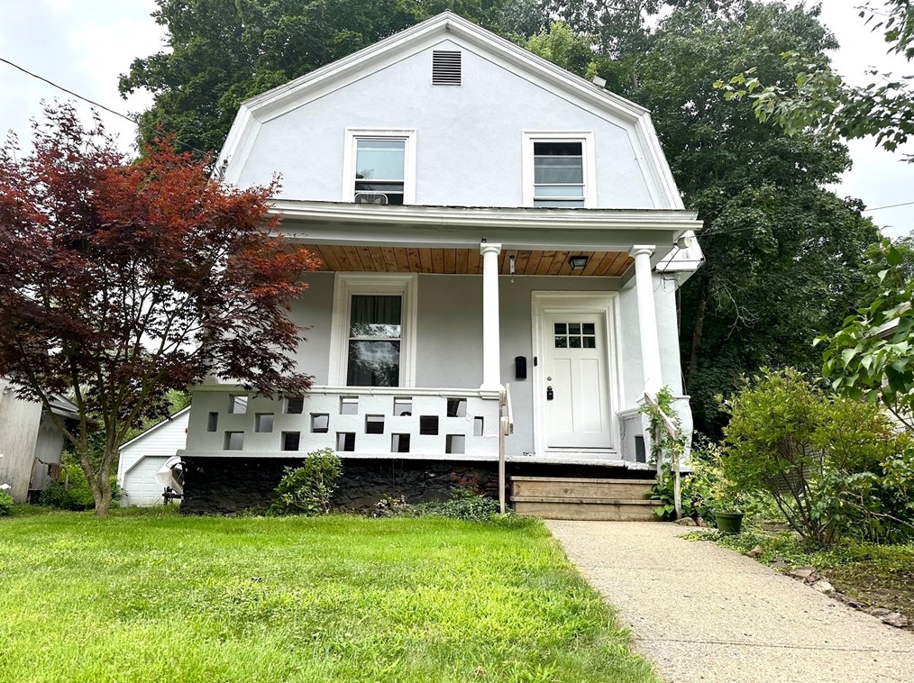 28 Spring Ter, Greenfield, MA 01301 exterior