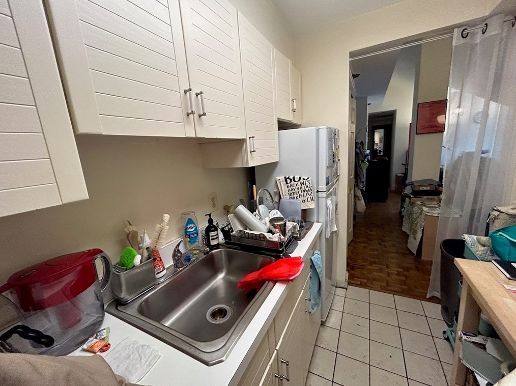 416 Commonwealth Ave Apt 703, Boston, MA