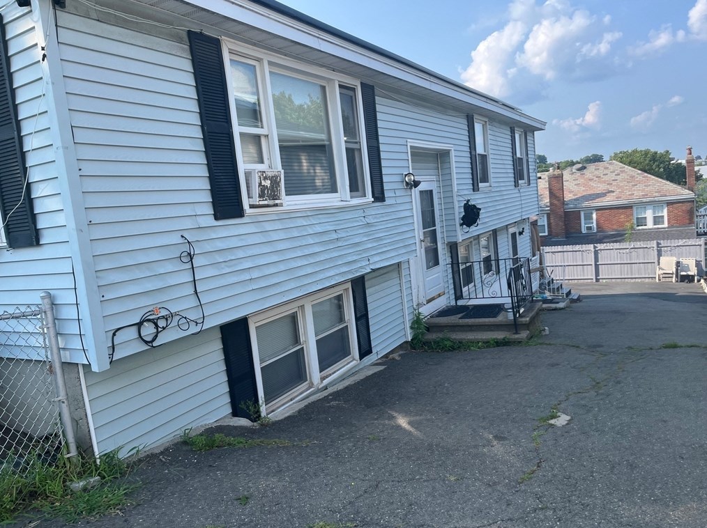 62 Carroll St #1, Chelsea, MA 02150