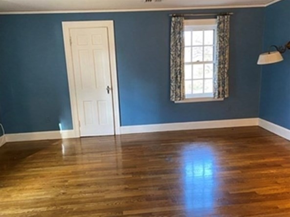 134 Woodcliff Rd, Newton MA 02461-1839 exterior