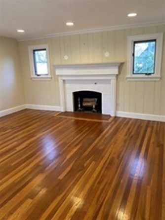 134 Woodcliff Rd, Newton MA 02461-1839 exterior