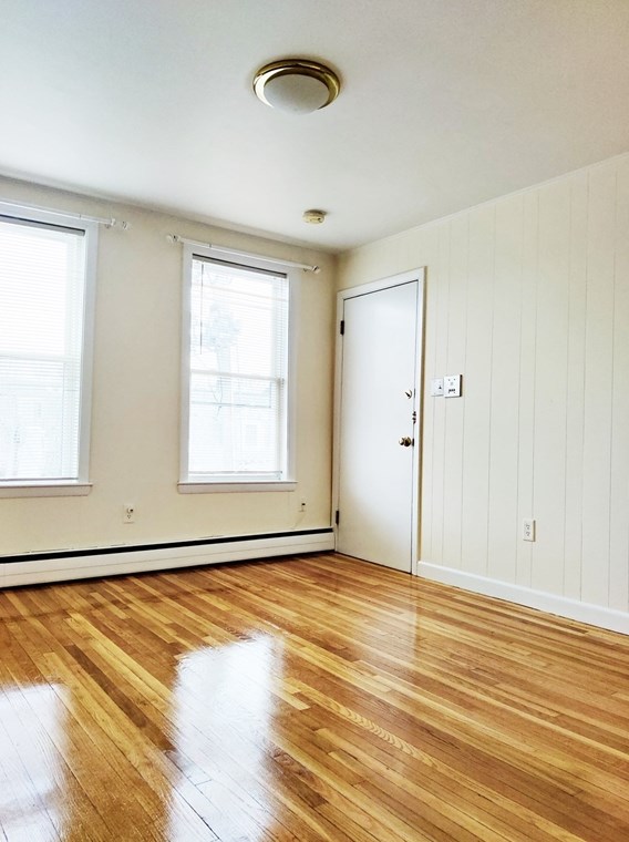 67-69 Ellery St #6, Cambridge, MA 02138