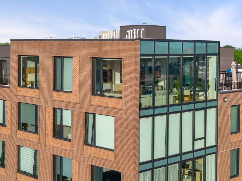 57 Quincy Shore Dr #penthouse W, Quincy, MA 02171