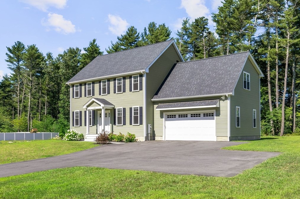 1814 Central St, East Bridgewater, MA 02333