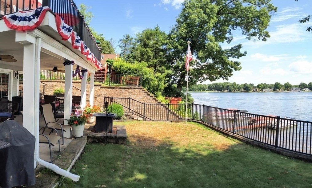 38 Beach Rd, Southwick, MA 01077