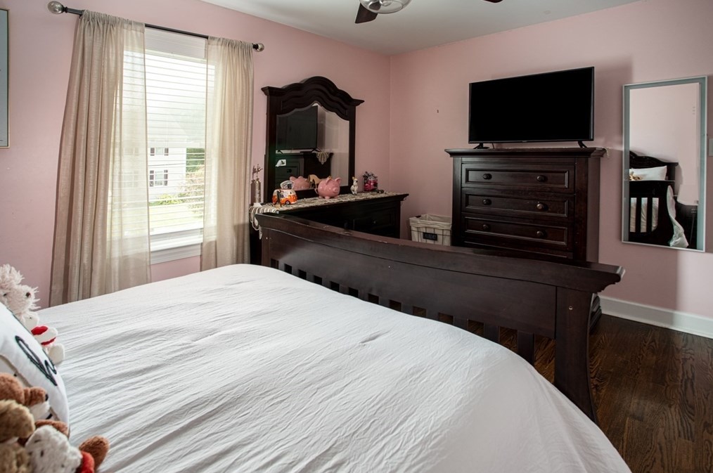 214 Lynwood St, Fall River MA  02721-2108 exterior