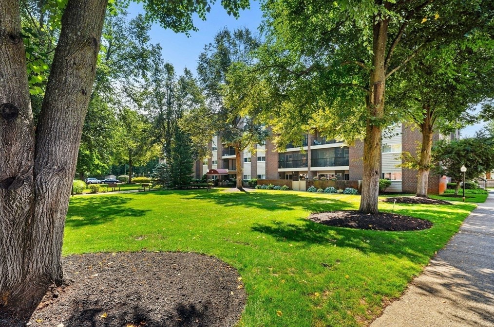 66 Main St #45a, Stoneham, MA 02180