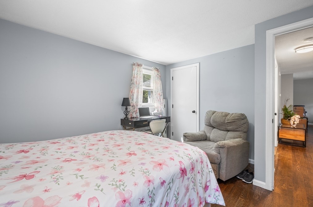 154 Auburn St, Whitman MA  02382-2310 exterior