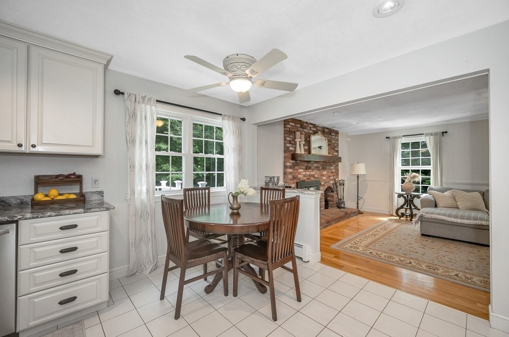 67 Reservation Rd, Andover MA  01810-3418 exterior