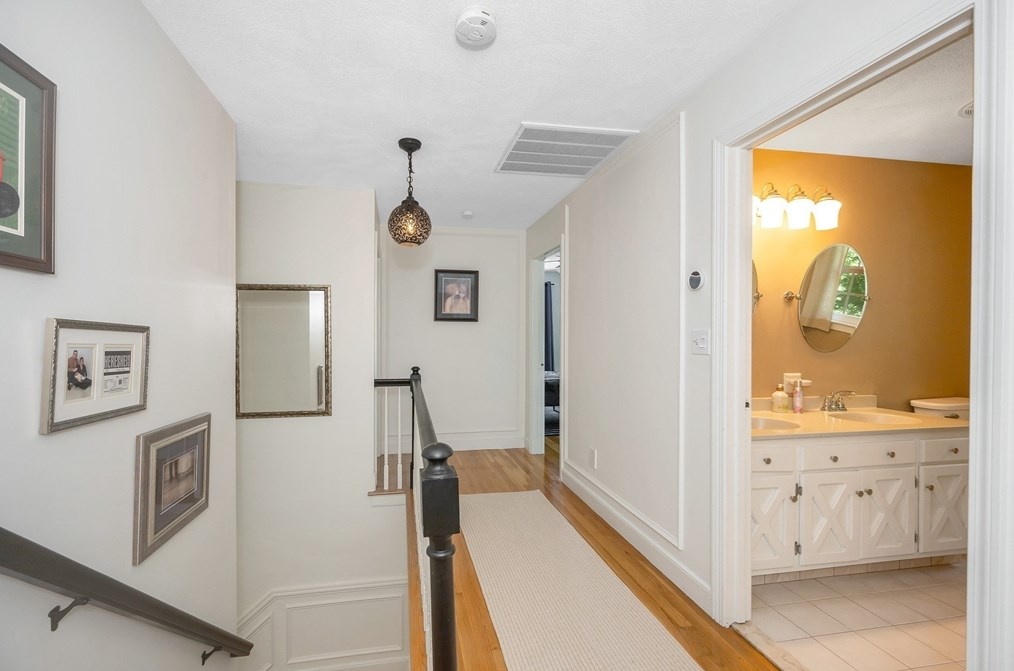 67 Reservation Rd, Andover MA  01810-3418 exterior