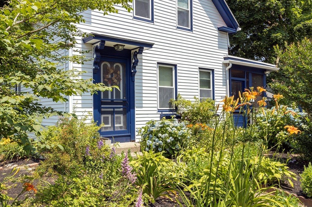 70 Myrtle St, Weymouth, MA 02189