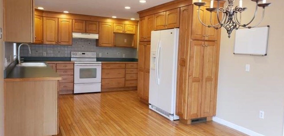 32 Macdonald Dr #32, Nashua, NH 03062