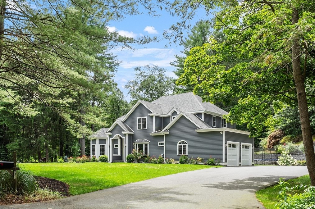 211 College Rd, Concord, MA 01742 exterior