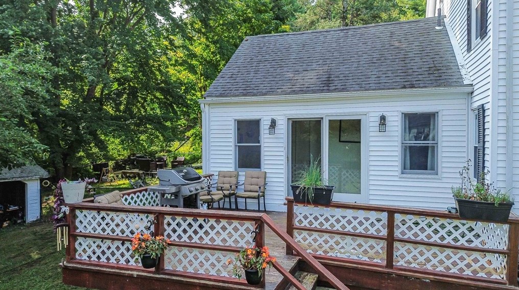 38 Washington St #38, Groveland, MA 01834