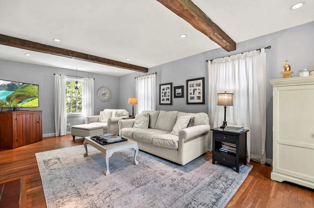 100 Westford St, Chelmsford, MA 01824