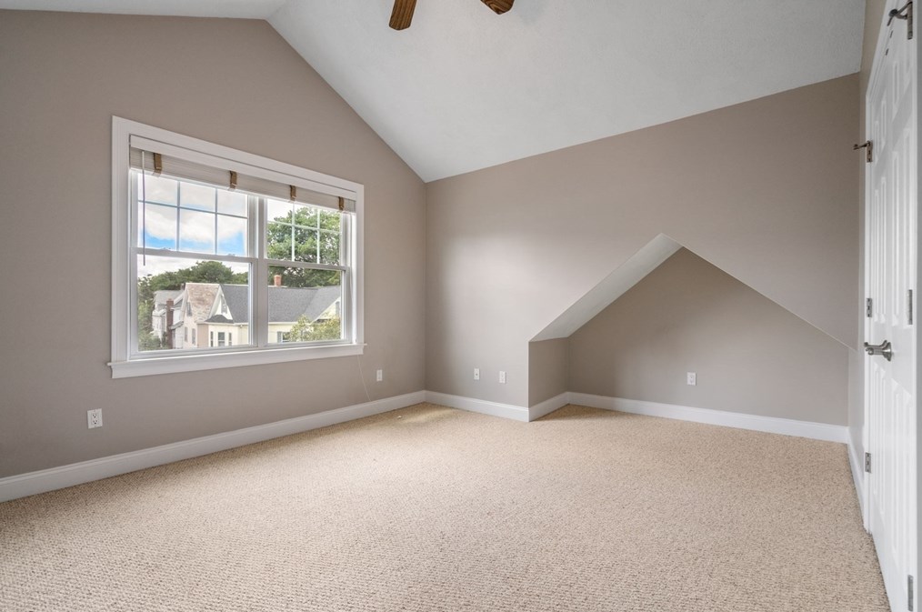 56 Beacon St, Watertown MA 02472-2748 exterior