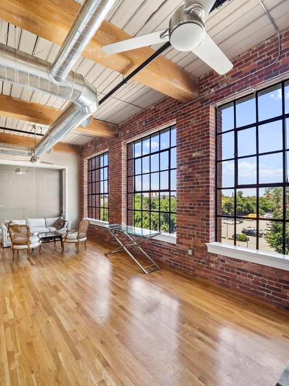 491 Dutton #405, Lowell, MA 01854