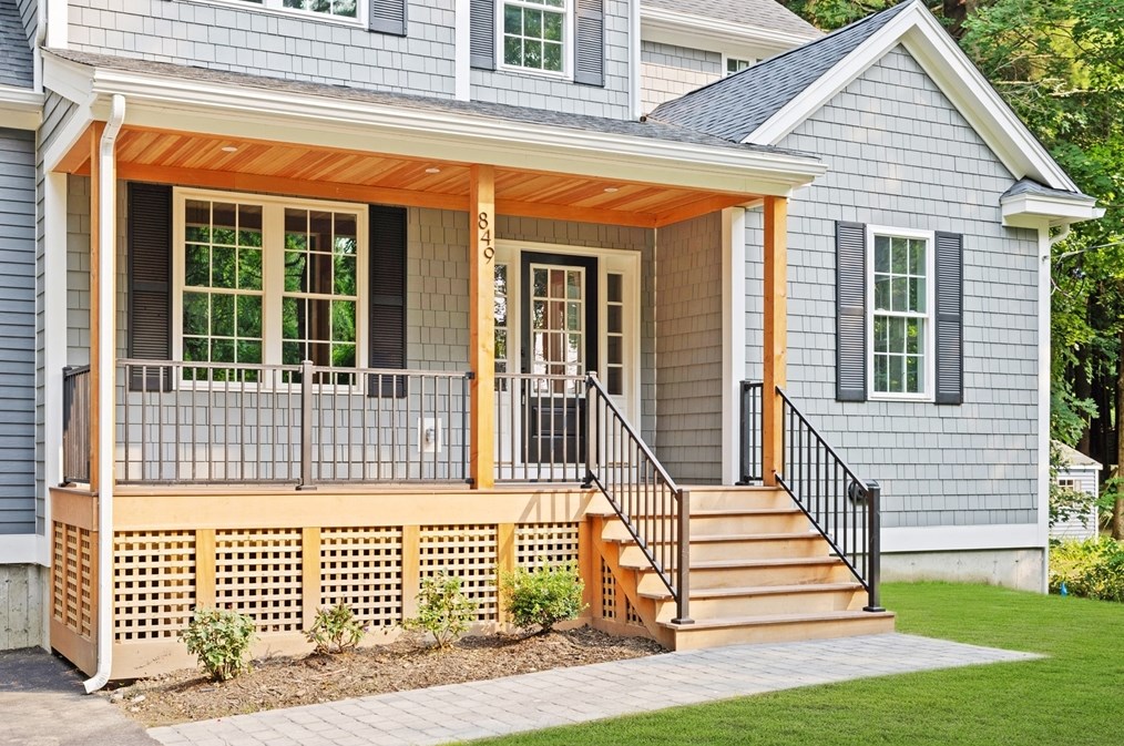 849 Main St, Lynnfield, MA 01940