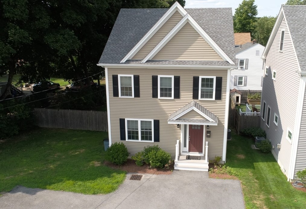 290 Warren St, Waltham, MA 02453