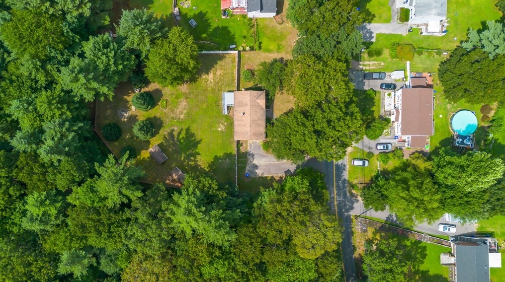 139 Staples St, Taunton MA  02718-1453 exterior