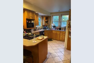 37 Harrison St, Taunton, MA 02780 - Photo 14