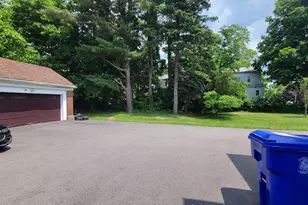 37 Harrison St, Taunton, MA 02780 - Photo 20