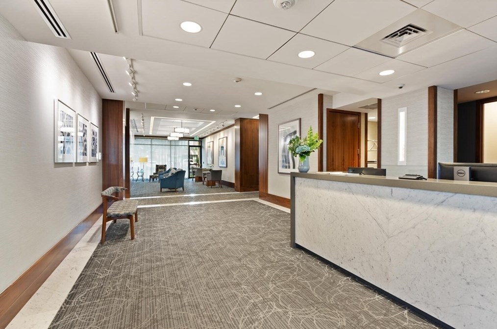 6 Whittier Pl #6b, Boston, MA 02114