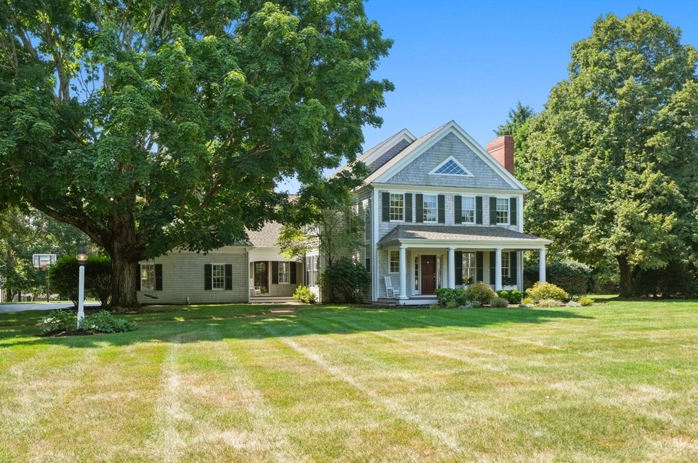 36 Maryknoll Dr, Hingham, MA 02043-3481