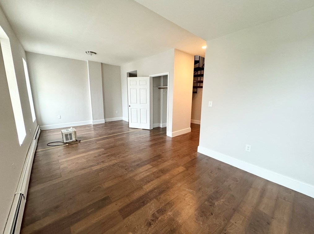 15 Ruggles #5, Boston, MA 02119