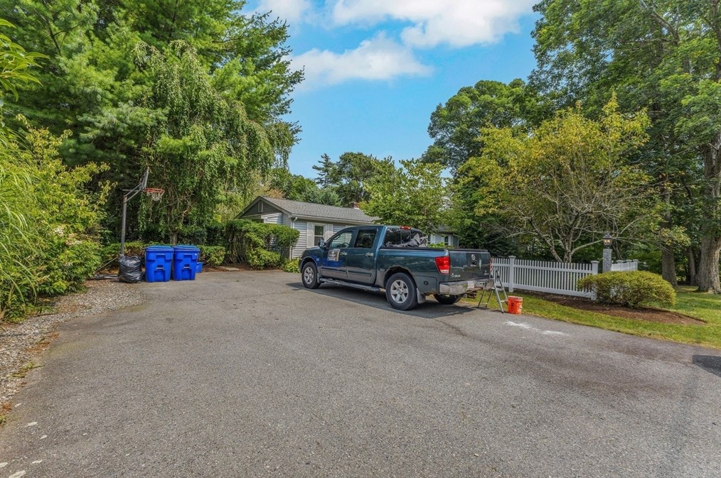 2308 County St, Taunton MA 02780-3509 exterior