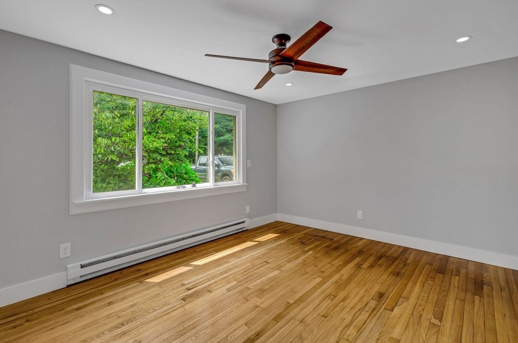 2308 County St, Taunton MA 02780-3509 exterior