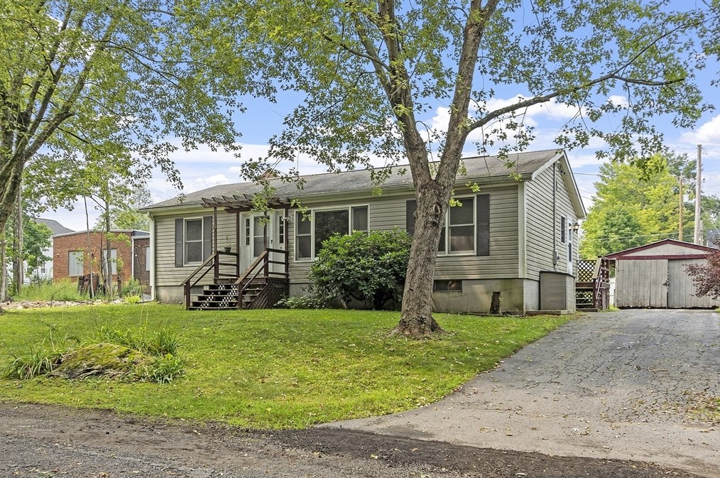 18 Blake St, Gardner, MA 01440