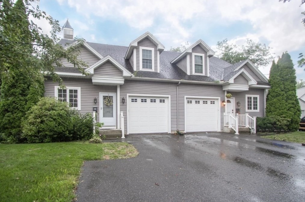 104 Lyman St, South Hadley MA exterior