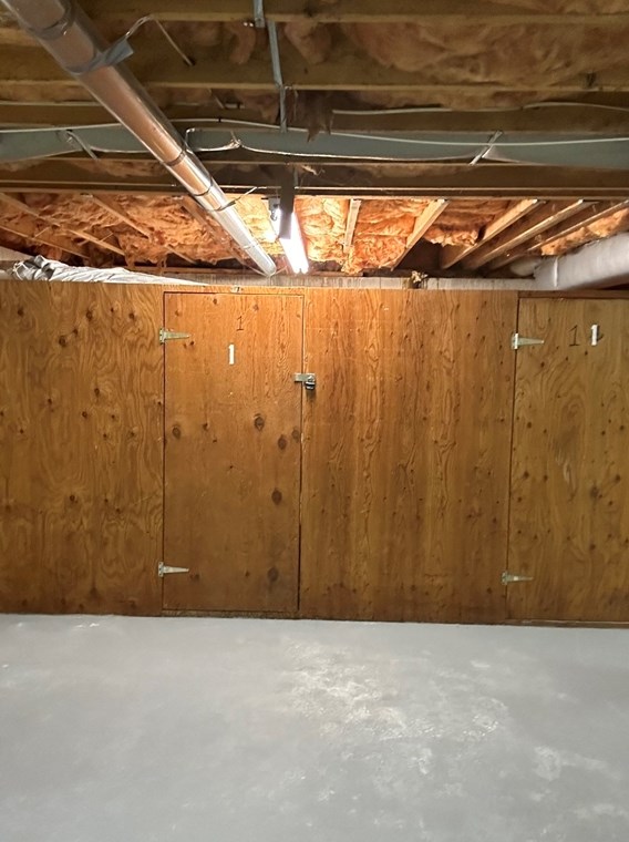 144 Hart St, Taunton MA 02780-6929 exterior