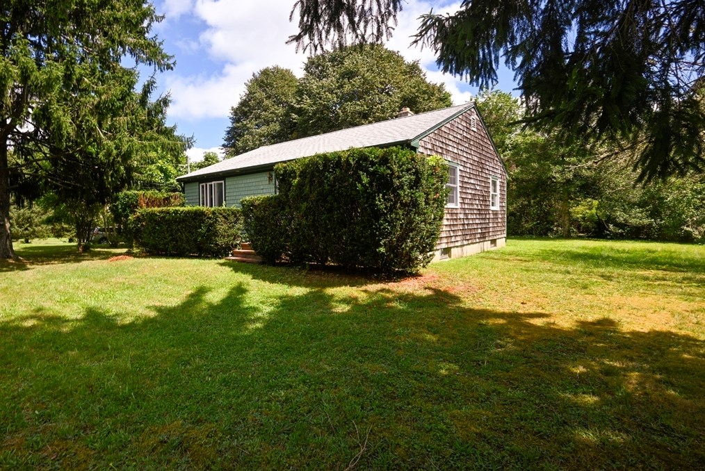 26 Route 130, Sandwich, MA 02644 exterior