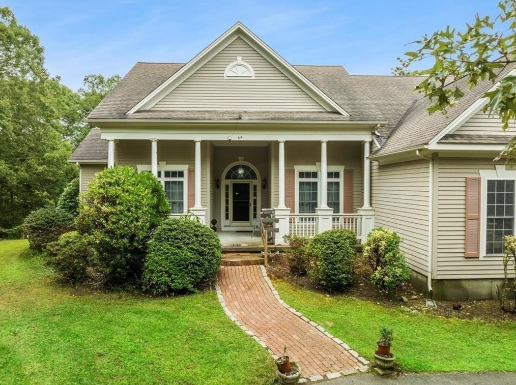 63 Valhalla Dr, Yarmouth, MA 02664