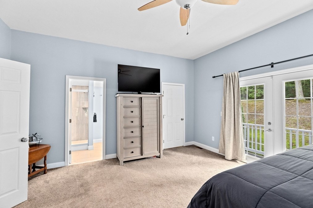 1714 State Rd, Plymouth MA  02360-7106 exterior