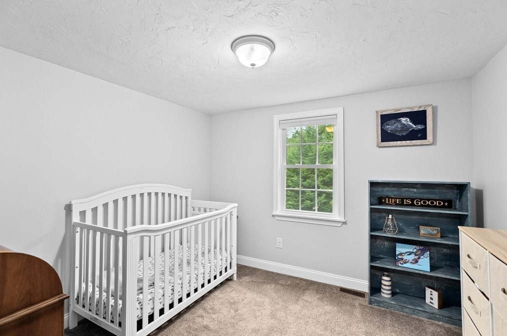 1714 State Rd, Plymouth MA  02360-7106 exterior