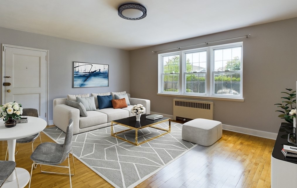 17 Dexter St Apt 2, Malden, MA 02148