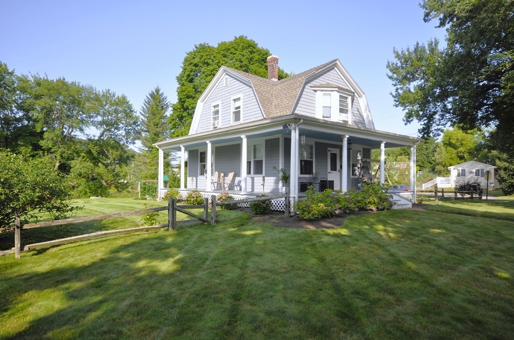 41 Water St, East Bridgewater, MA 02333