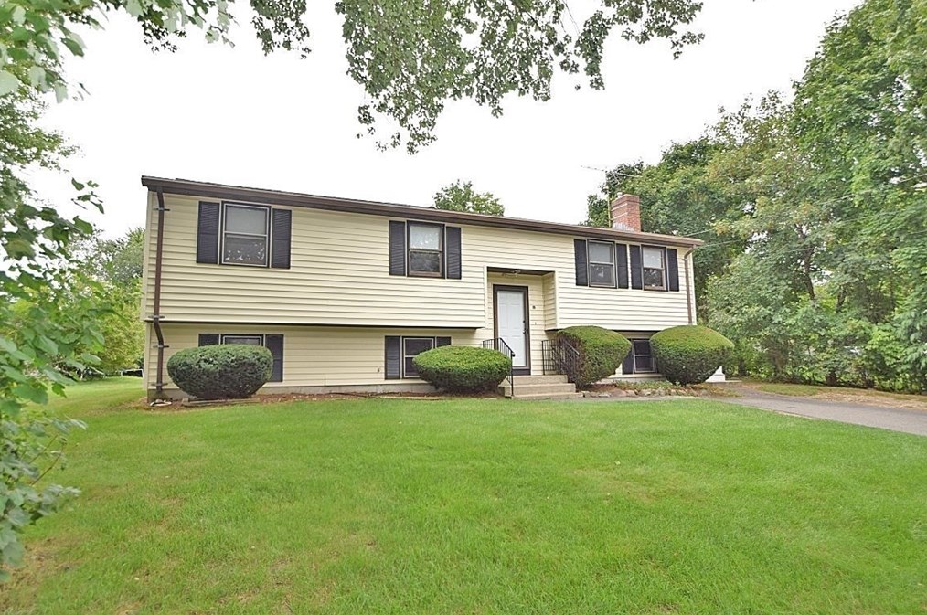82 High St, Randolph, MA 02368