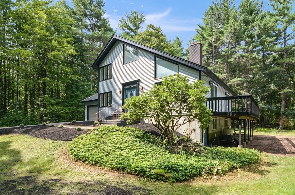 151 Coal Kiln Rd, Princeton, MA 01541