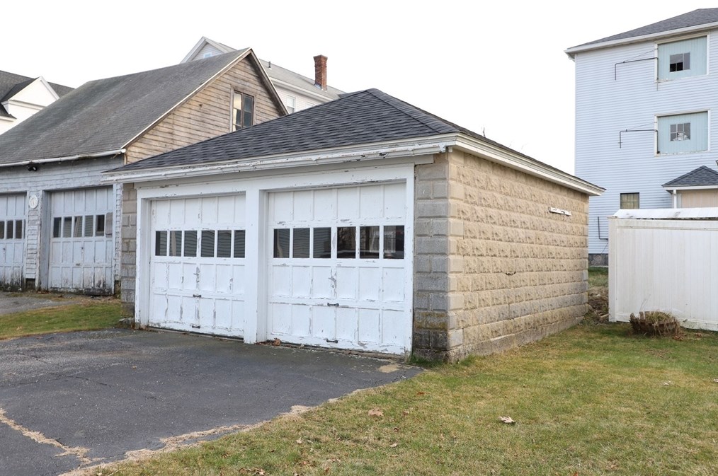 48 King Philip Rd, Worcester, MA 01606