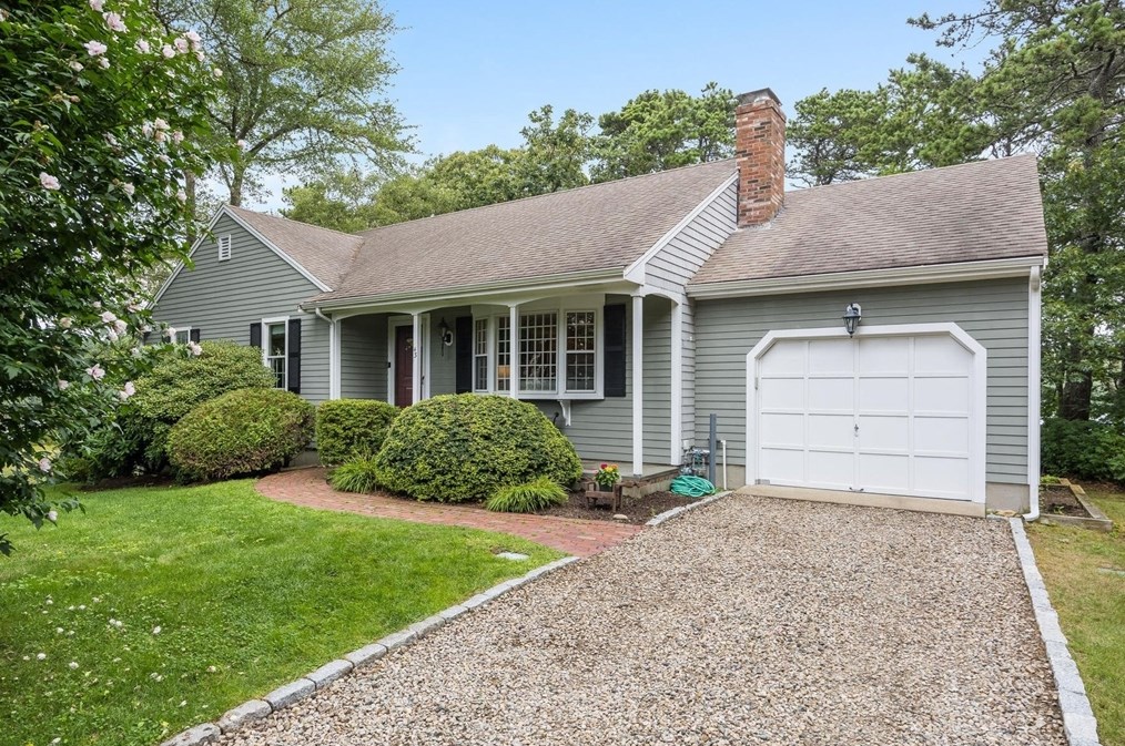 43 Red Pine Dr, Harwich, MA 02645