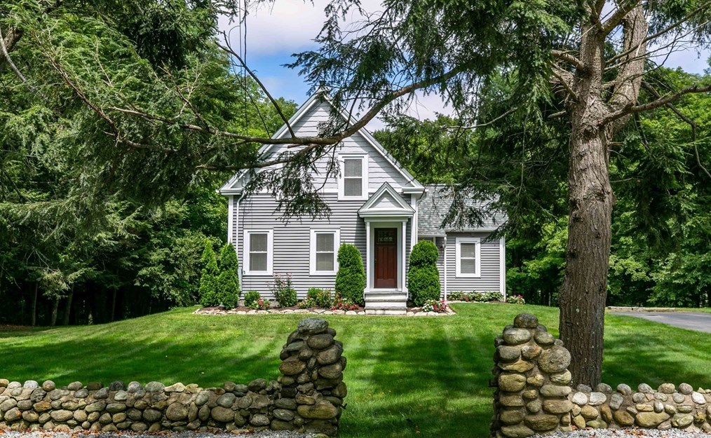 509 Mendon Rd, Sutton, MA 01590